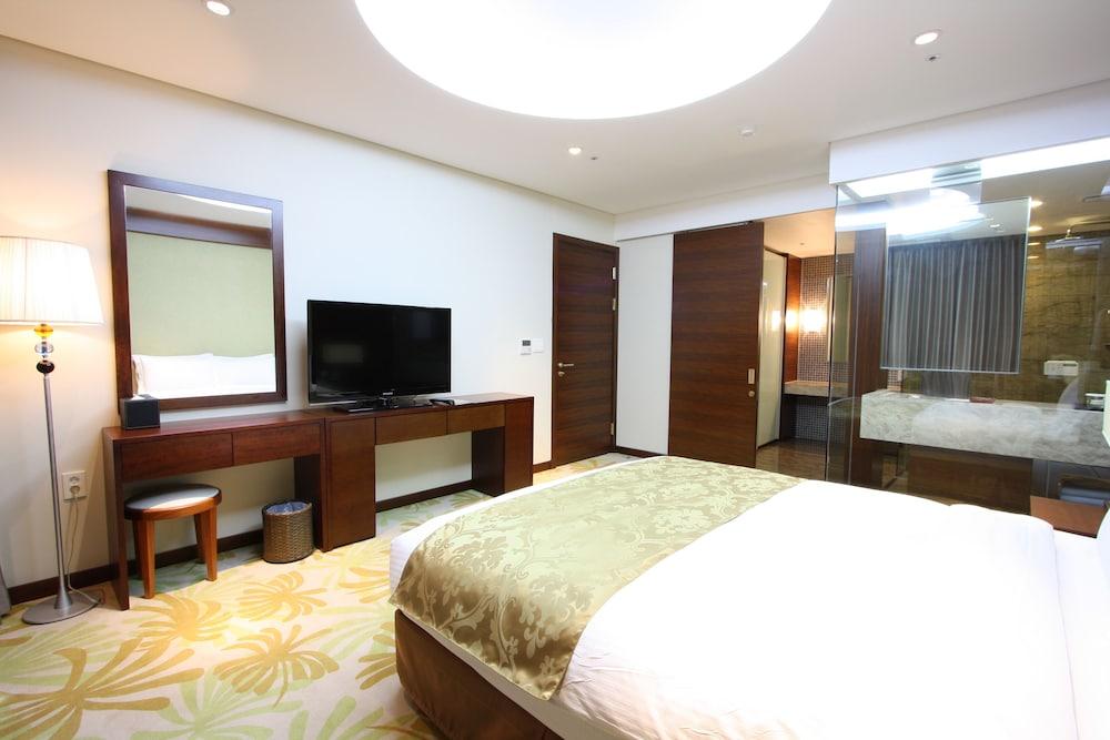 Raon Hotel & Resort Jeju Exterior foto